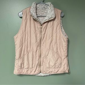 Sherpa Light Pink Reversible vest